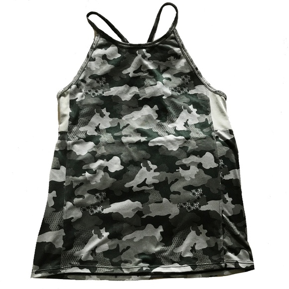 GIRL'S ATHLETIC WORKOUT TOP AND SHORTS SET - Picture 1 of 9